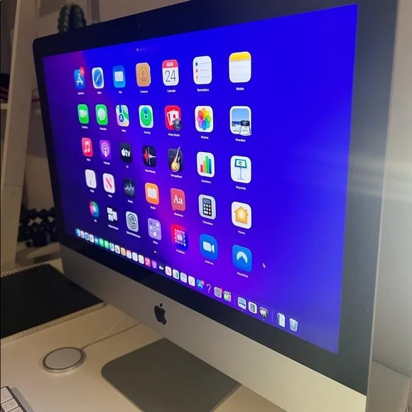 Im selling my Imac 2021, very new, never damaged. - Picture 2 of 8